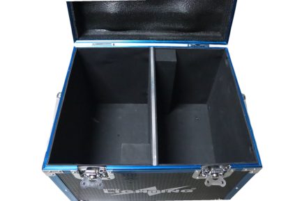 Coppia macchina del fumo verticale 3000w vertical fogger RGBA con flight case - immagine 9